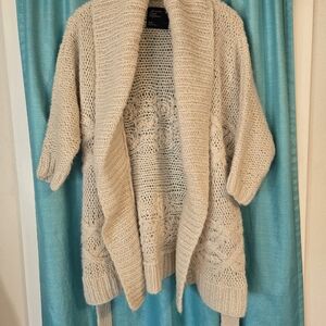 American Eagle Outfitters Cream Knit Cardigan